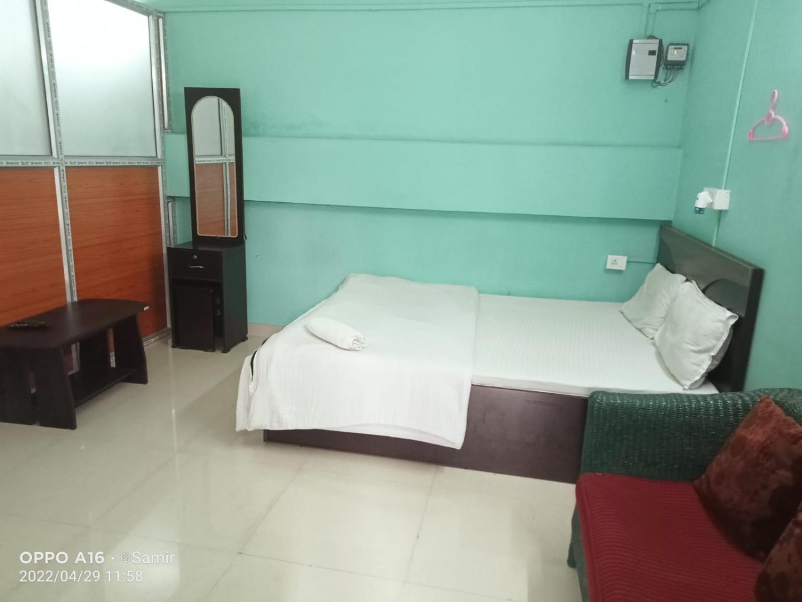 Moon View Homestay Гувахати Экстерьер фото